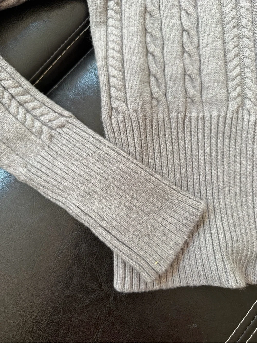 Harper & Ivy - Girl’s Light Gray Cable-Knit Hooded Sweater
